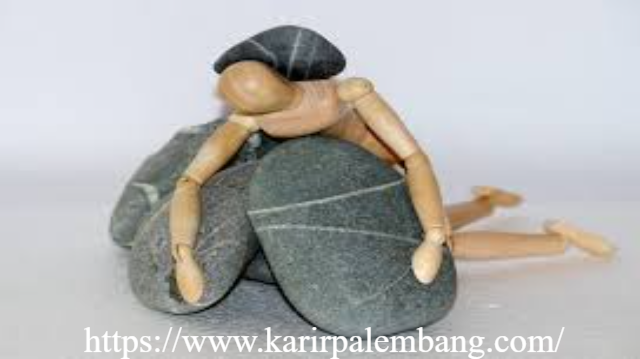 Apa Ciri Khas Benda Padat: Karakteristik Unik dan Contohnya
